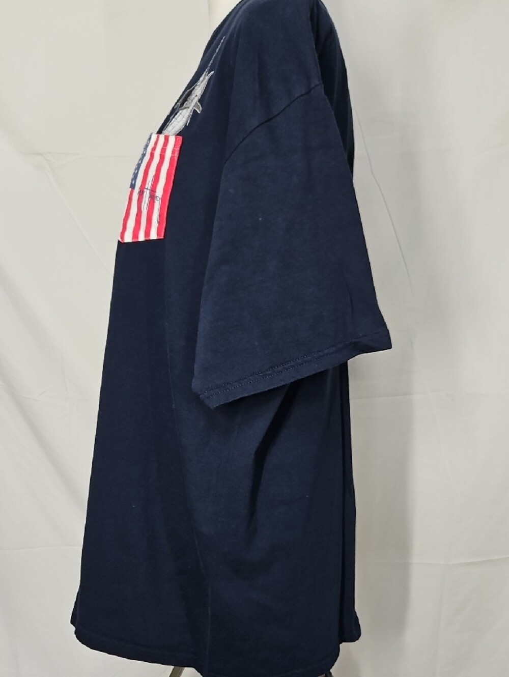 Guy Harvey Navy Short-Sleeve Tee with American Flag Pocket - Picture 4 of 6